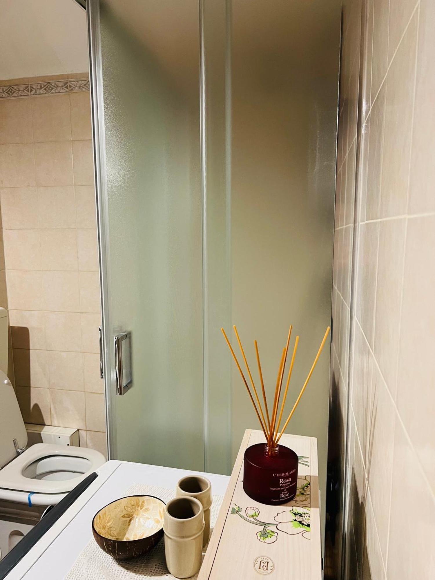 Monolocale Viverone Lake Rooms Ngoại thất bức ảnh